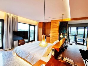 Elite Double Room | Free minibar, desk, blackout drapes, free WiFi - Gala Villa (Hengchun)