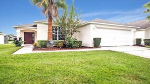 Family Villa, Garden Area | Property grounds