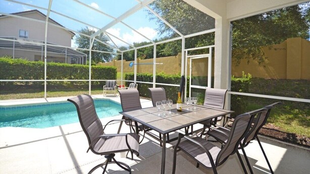 Familienvilla, zum Garten hin | Balkon