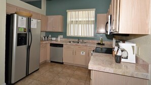 Family Villa, Garden Area | Private kitchen - Ffv8438ha - Highlands Reserve - 4 Bed 2.5 Baths Villa (Davenport)