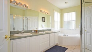 Family Townhome, Garden Area | Property amenity