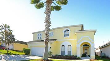 Family Villa, Garden Area | Exterior