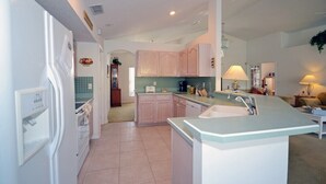 Family Villa, Garden Area | Private kitchen | Stovetop, dishwasher, cookware/dishes/utensils - Ffv8455ha - Southern Dunes - 3 Bed 2 Baths Villa (Haines City)