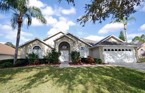 Family Villa, Garden Area | Exterior