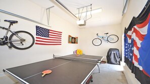 Familievilla, hageområde | Inngangsparti