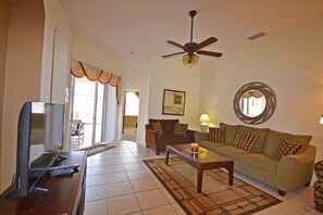 Family Villa, Garden Area | Living room