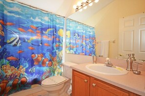 Family Villa, Garden Area | Bathroom