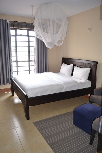 Nairobi West Suites