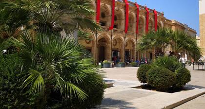 DIAZ 63 COURSE, FIRST FLOOR APARTMENT