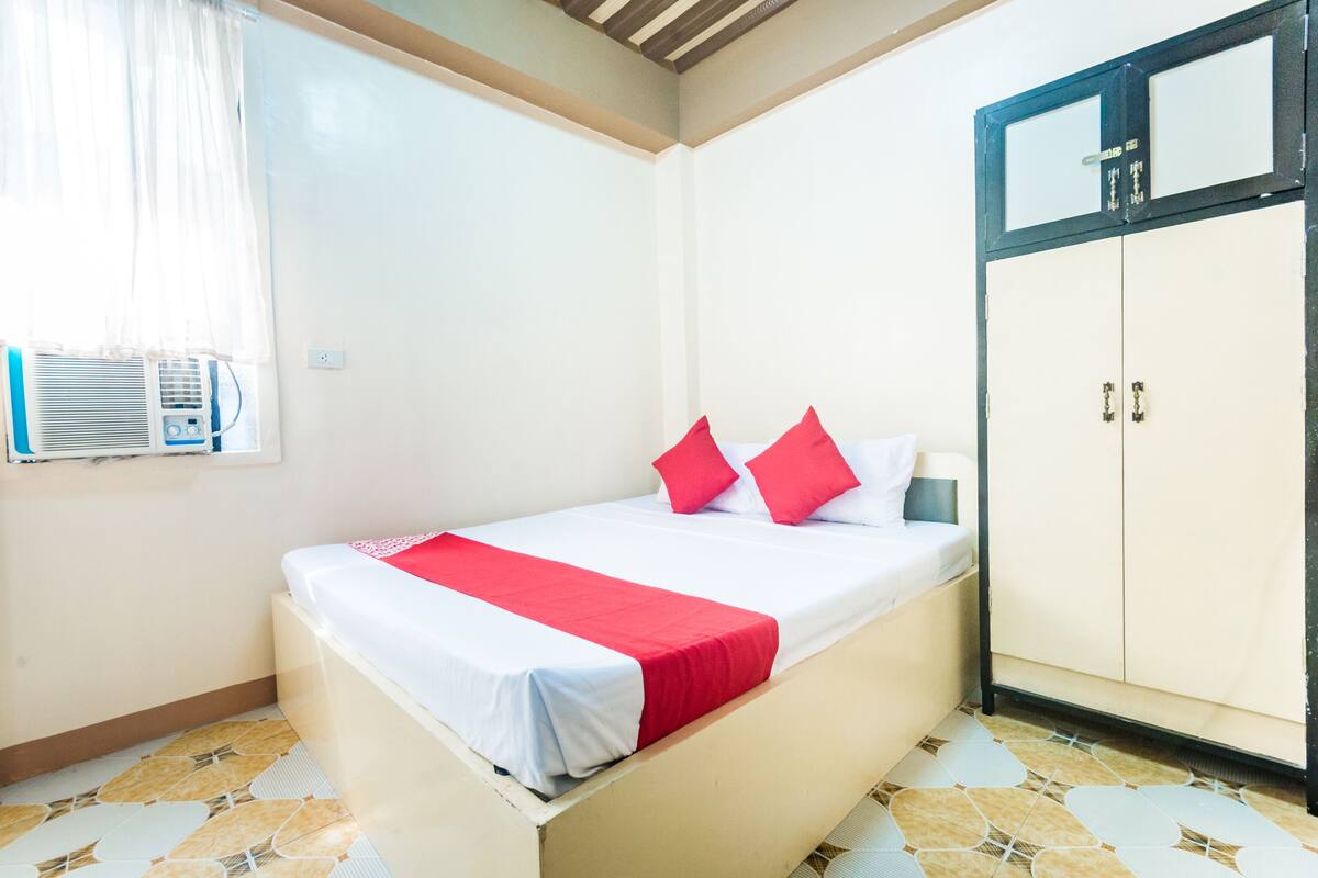 Wi-Fi de cortesia, roupa de cama