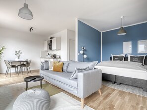 Suite L with sofa bed