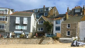 Unclassified image, 2 of 38, button - Porthgwel; A Cottage With Truly Breathtaking Views (St Ives)