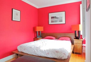 1 bedroom, desk, free WiFi