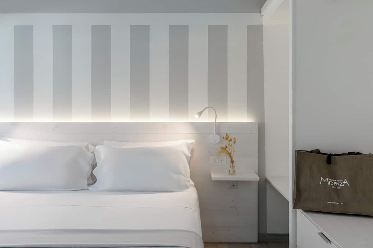 Suite Executive, 1 camera da letto, vista mare | Biancheria da letto di alta qualità, minibar, cassaforte in camera