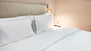 奢華客房 | 高級寢具、迷你吧、客房內保險箱、書桌