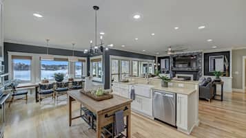 House, Multiple Beds (Bridlewood Cove) | Private kitchen | Coffee/tea maker, toaster, blender, mixer