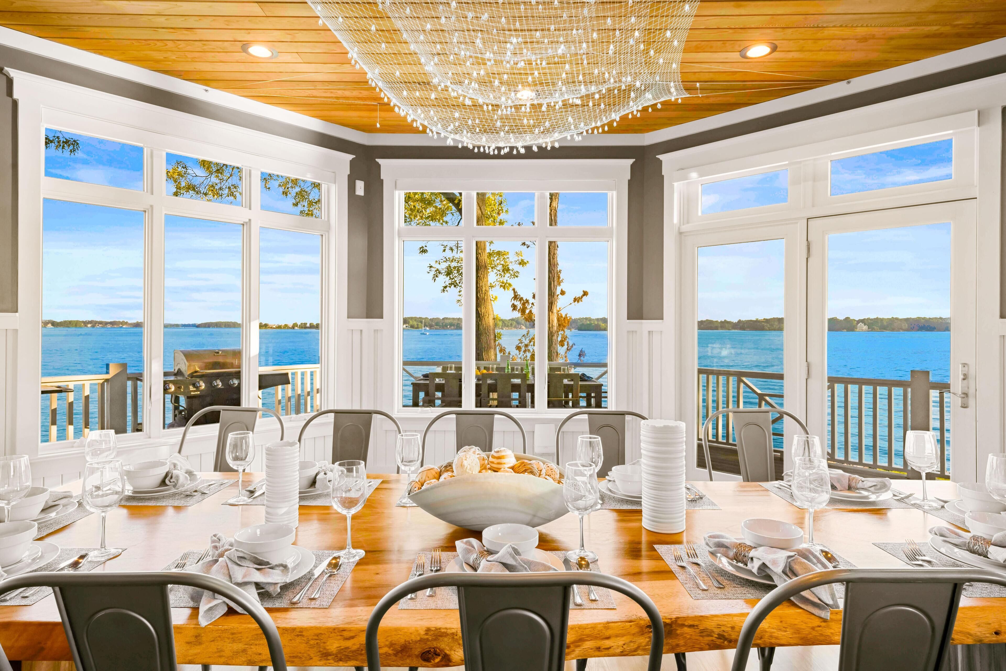 House, Multiple Beds (The Chasestone) | Dining