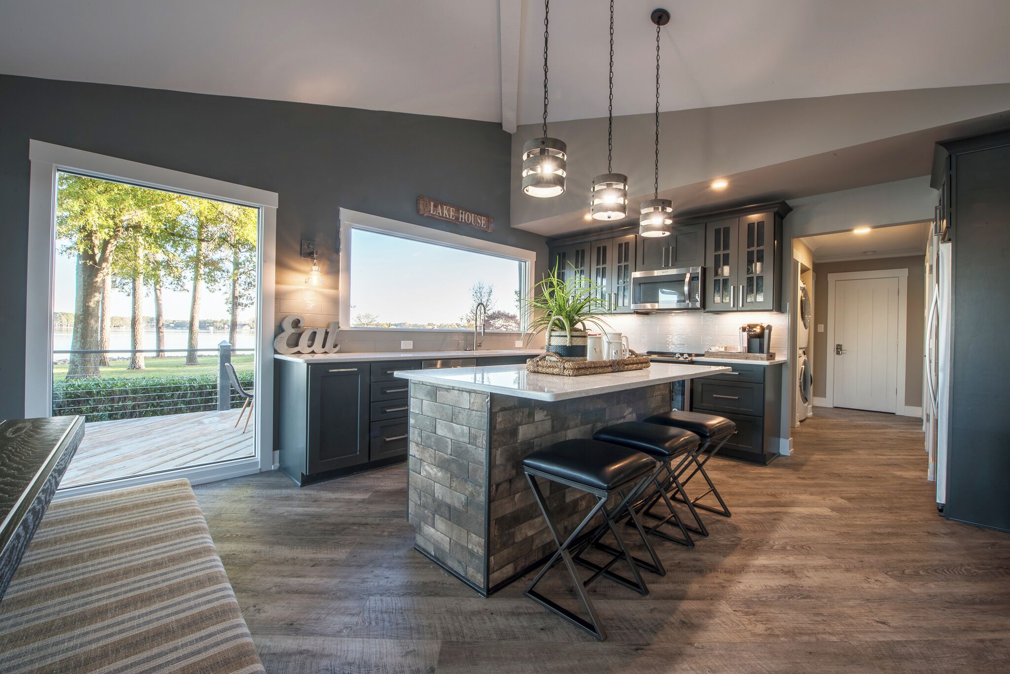 Grille-pain, blender, mixeur, épices