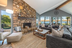 House, Multiple Beds (Lake Norman Playaway) | Living area | 50-inch TV with cable channels, Netflix, streaming services