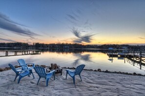 Property grounds - Sandy Shore (Mooresville)