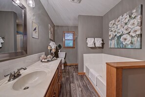 Bathroom - Serenity Cove (Mooresville)