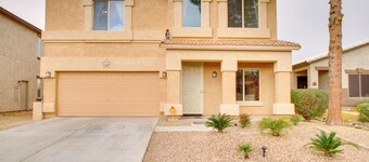 Patio & Community Perks! San Tan Mountain Retreat