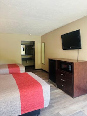Basic Double or Twin Room | Desk, free WiFi - GOVERNORS INN (Shelby)
