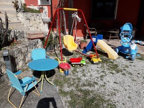 Children's play area - outdoor