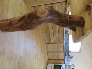 ثلاجة، فرن، موقد طهي مسطح، ماكينة لصنع القهوة/الشاي