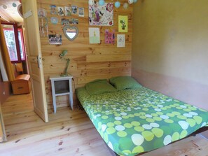 3 habitaciones, cuna de viaje y internet 