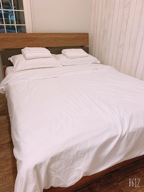 Huone (Double Room) | Työpöytä, ilmainen Wi-Fi