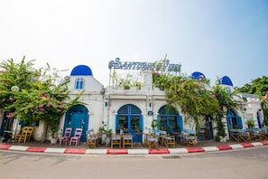 Extérieur