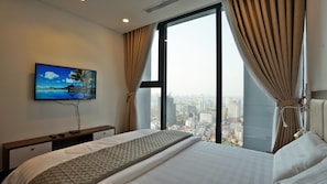3 chambres, coffres-forts dans les chambres, Wi-Fi, draps fournis