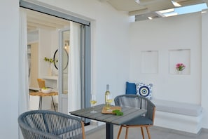 Grand Suite, Private Pool, Sea View (For 3) | In-room safe, desk, iron/ironing board, free WiFi - Mythology Naxos Villas & Suites (Naxos)