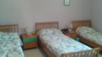 2 多间卧室、WiFi