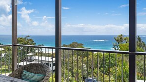 Property grounds - Bombora 5 Bedroom | Straddie's best Beach house | Pool and Wi-Fi :) (Point Lookout)
