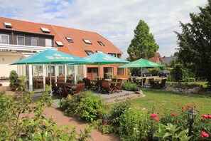 Sundeck