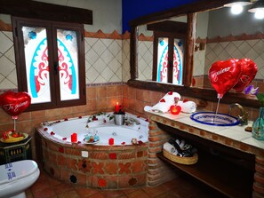 Apartamento romántico | Bañera de hidromasaje privada