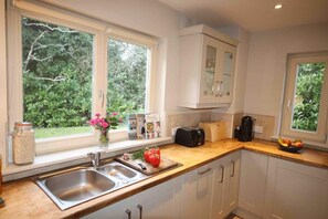 Cottage | Private kitchen