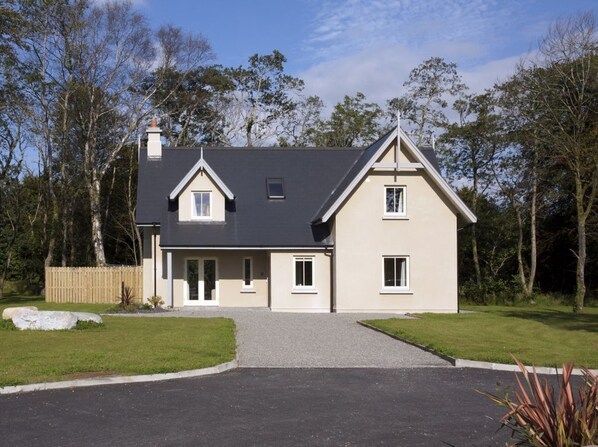 Cottage | Exterior