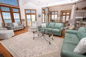 Flat-screen TV, fireplace, Netflix, streaming services - OCEANFRONT, Ocean views, Rec Rm, Private Pool, Hot Tub, PI52, Coco Palms (Corolla)