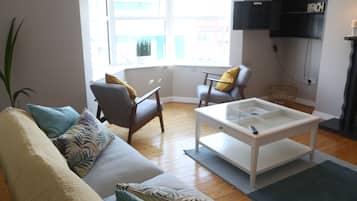 Cottage | Living room