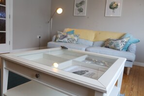 Casa de campo | Sala de estar | Televisión LCD y chimenea 