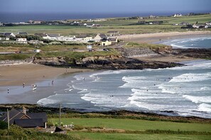 Beach - Kinsale No 12 (Kinsale)