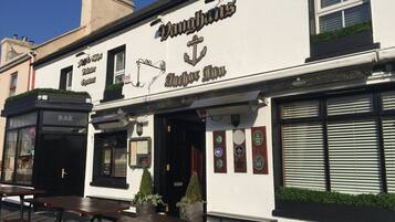 Cottage | Exterior detail