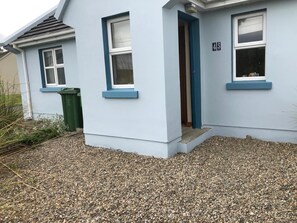 Exterior - Cliff Cottages No 43 (Liscannor)