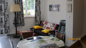 Unclassified image, 3 of 9, button - The PENTY, AR-MEN an independent holiday home  (Garlan)