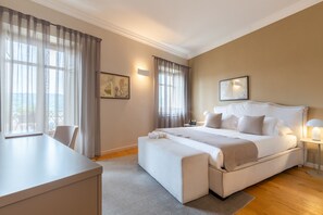 小型套房, 阳台 (San Rocco) | 迷你吧、客房内保险箱、办公桌、遮光窗帘