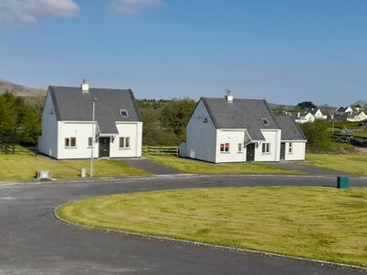 Burren Way Cottage No 1