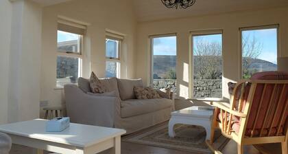 Ballyvaughan Cottage No 6